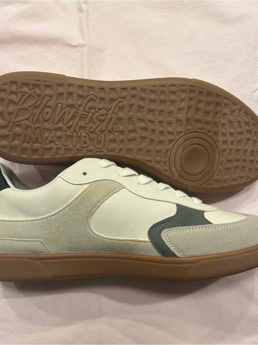 Blowfish Woman’s White, Gray & Tan Low-Top Sneakers